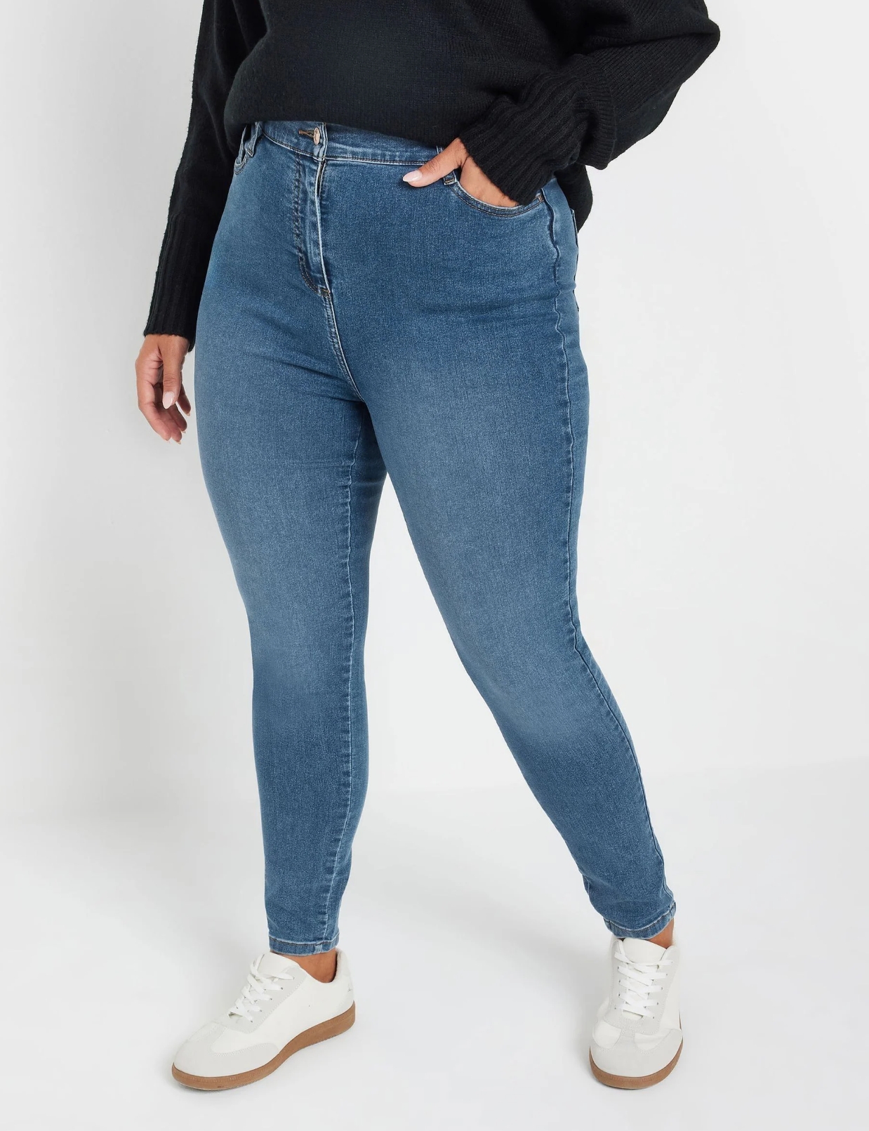 curve-blue-ava-jeans